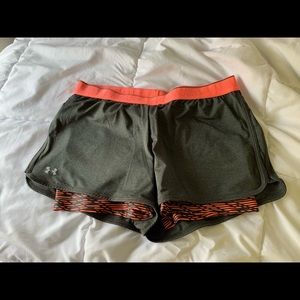 Under Armour shorts Size M